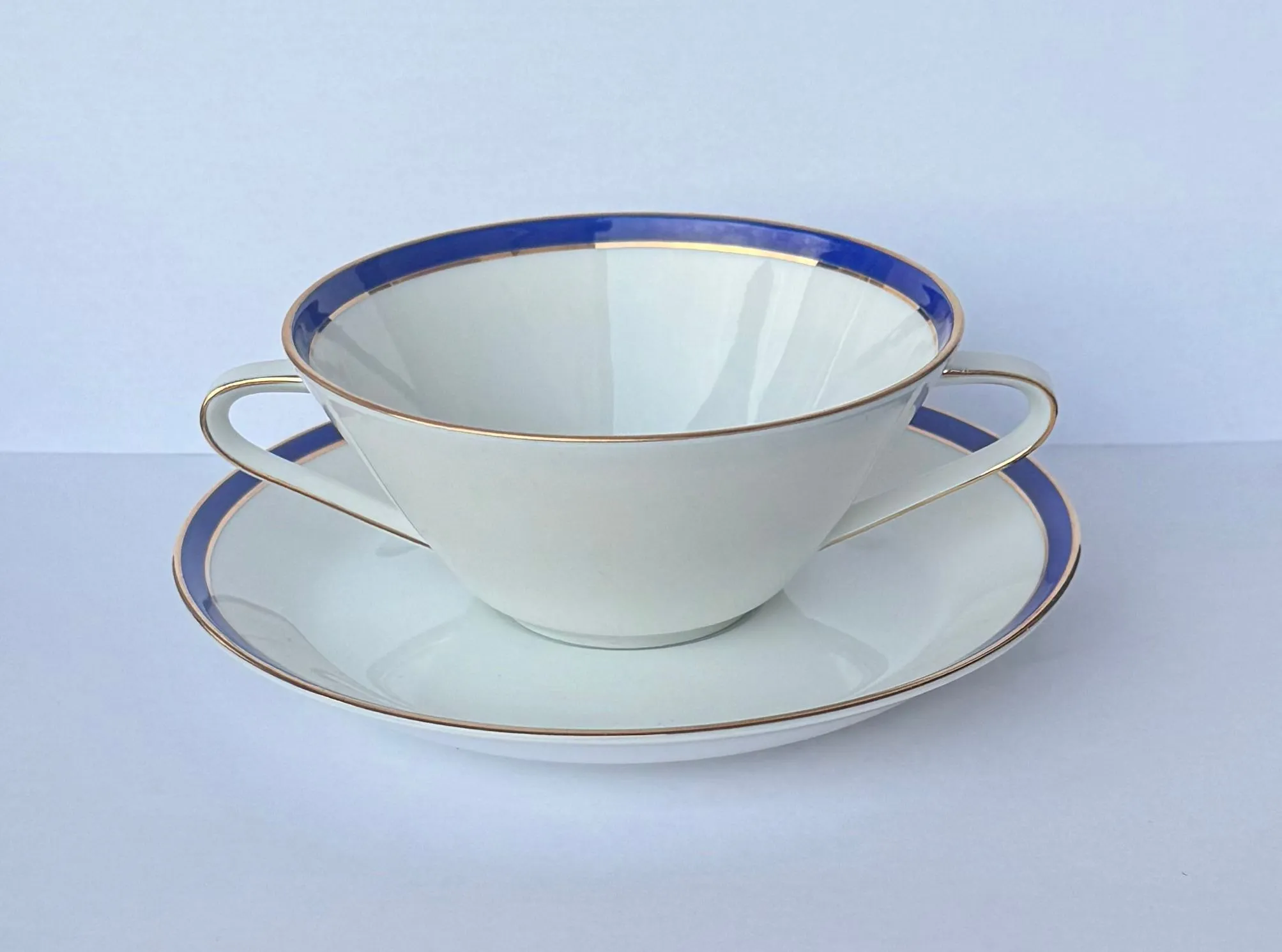 Elegancka bulionówka z porcelany Hutschenreuther lata 40 - 50